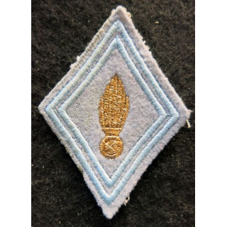 LOSANGE DE BRAS MODÈLE 45 : Ecusson de sous officier de l'École nationale des sous-officiers d'active (ENSOA))