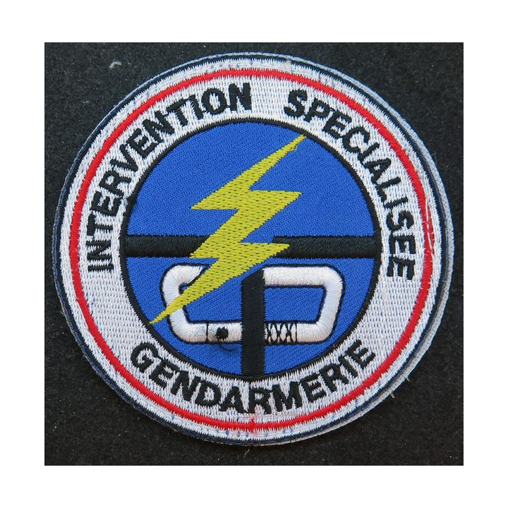 Insigne Gendarmerie nationale intervention spécialisée fond blanc