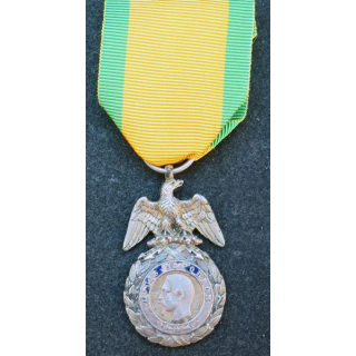 médaille militaire 2° type napoléon III argent non émaillée EMPIRE
