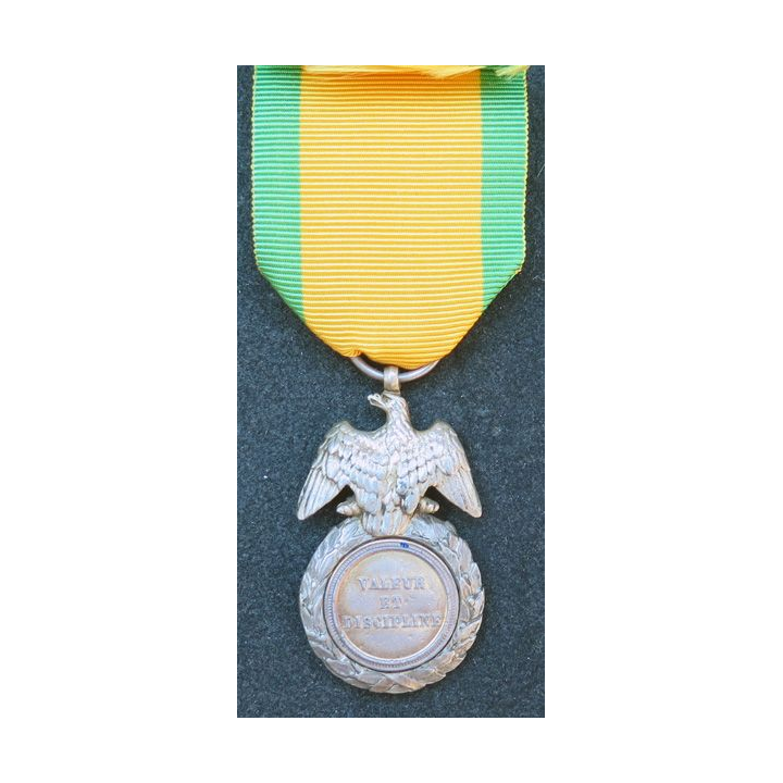 médaille militaire 2° type napoléon III argent non émaillée EMPIRE