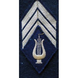 LOSANGE DE BRAS MODÈLE 45 : Ecusson modèle sergent chef de musique d'arme tenue défilé