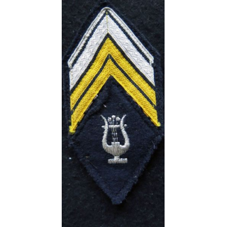 LOSANGE DE BRAS MODÈLE 45 : Ecusson modèle caporal chef musique d'arme (chasseurs) tenue défilé