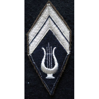 LOSANGE DE BRAS MODÈLE 45 : Ecusson modèle sergent musique d'arme tenue défilé période AFN
