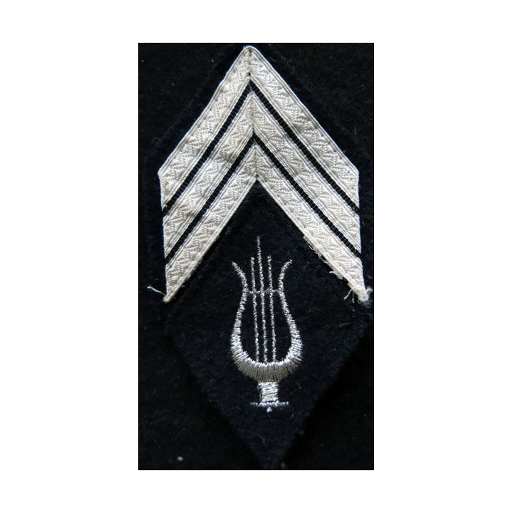 LOSANGE DE BRAS MODÈLE 45 : Ecusson modèle sergent chef de musique d'arme tenue défilé