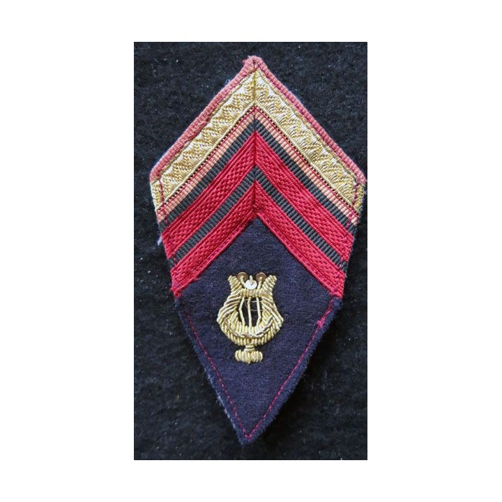 LOSANGE DE BRAS MODÈLE 45 : modèle précoce caporal chef musique de la coloniale période Indochine 1950-1954 cannetille
