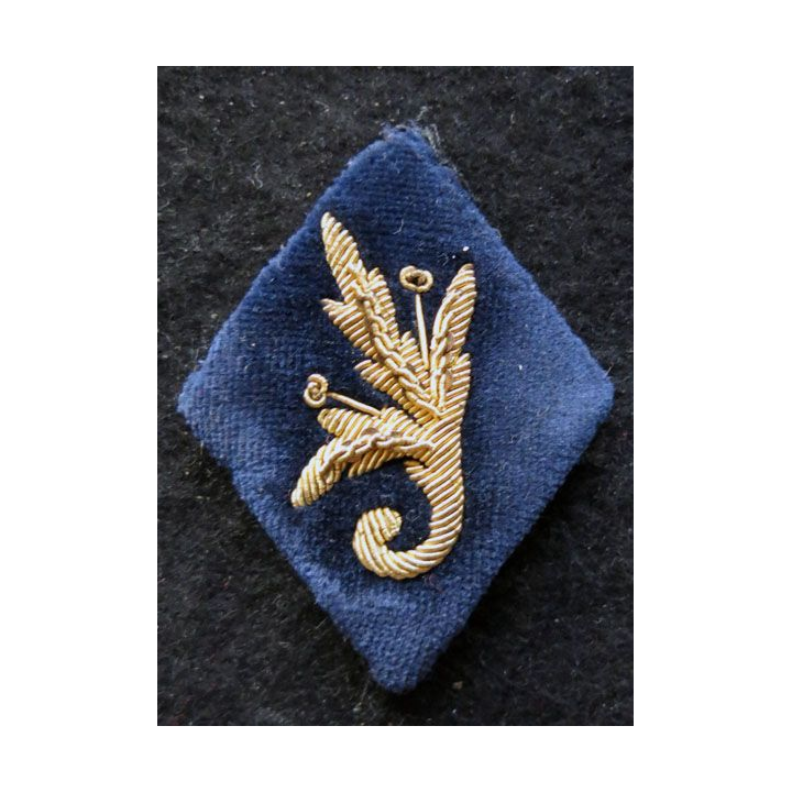 LOSANGE DE BRAS MODÈLE 45 : Ecusson de commissaire général en cannetille or