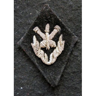 LOSANGE DE BRAS MODÈLE 45 : Ecusson d'ingénieur des travaux, production d'armement en cannetille or