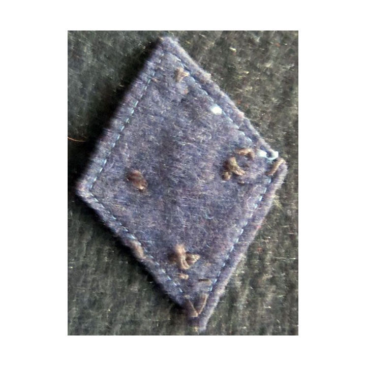 LOSANGE DE BRAS MODÈLE 45 : Ecusson d'officier d'Etat major Char de combat (RCC) en cannetille argent