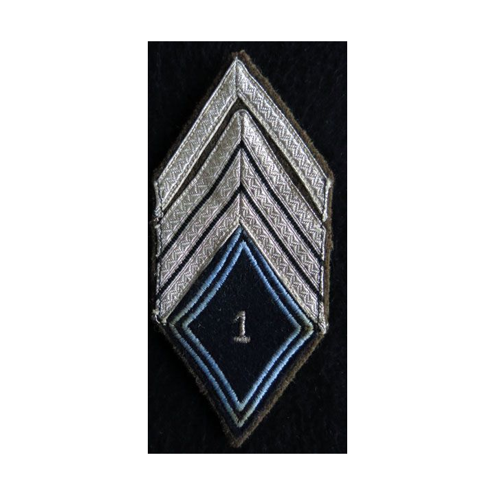 LOSANGE DE BRAS MODÈLE 45 : Ecusson de sergent major du 1° régiment de hussards parachutistes AFN