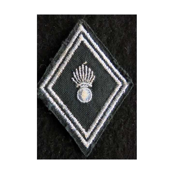 LOSANGE DE BRAS MODÈLE 45 : Ecusson troupe régiment de hussard hors unités