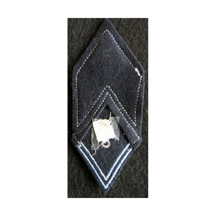 LOSANGE DE BRAS MODÈLE 45 : Ecusson de maréchal des logis chef du 8° régiment de hussards