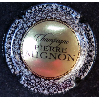 Capsule Muselet de champagne Pierre Mignon n° 151a or contour noir