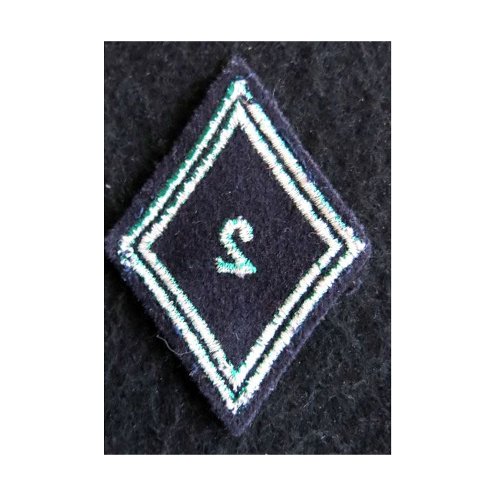 LOSANGE DE BRAS MODÈLE 45 : Ecusson modèle troupe du 2°régiment de chasseurs 1977