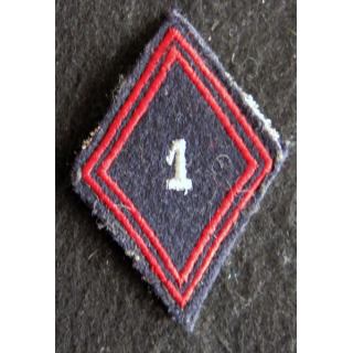 LOSANGE DE BRAS MODÈLE 45 : Ecusson modèle sous officiers du 1° régiment de cuirassiers