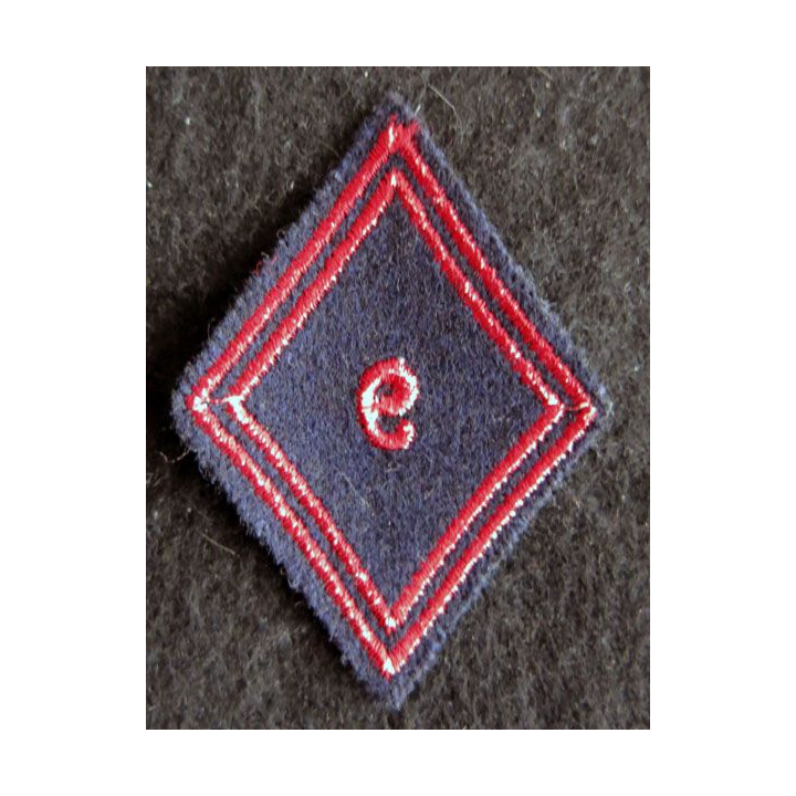 LOSANGE DE BRAS MODÈLE 45 : Ecusson modèle troupe du 9° régiment de cuirassiers 1946