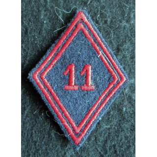 LOSANGE DE BRAS MODÈLE 45 : Ecusson modèle troupe du 11° régiment de cuirassiers CIABC 1981