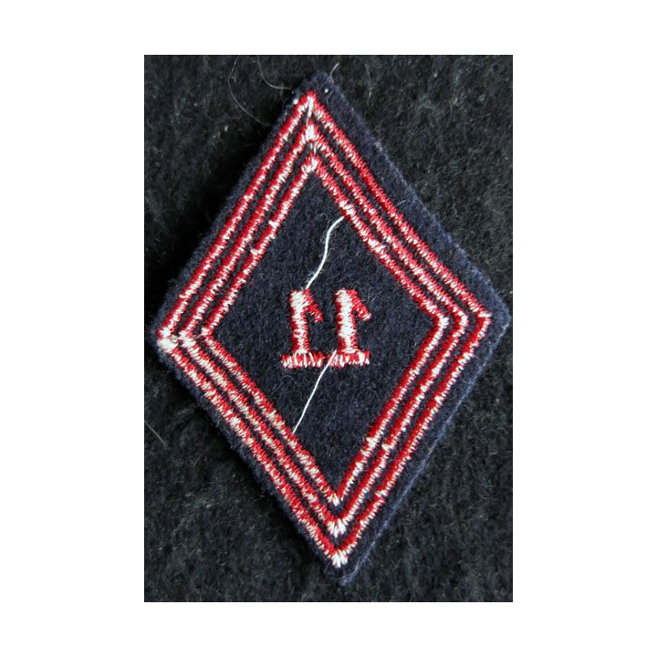 LOSANGE DE BRAS MODÈLE 45 : Ecusson modèle troupe du 11° régiment de cuirassiers AFN avant 1955