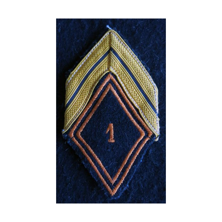LOSANGE DE BRAS MODÈLE 45 : Ecusson caporal du 1° régiment de choc