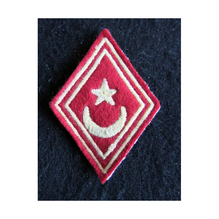 LOSANGE DE BRAS MODÈLE 45 : modèle troupe des goums tunisiens (TST) du service des affaires indigènes