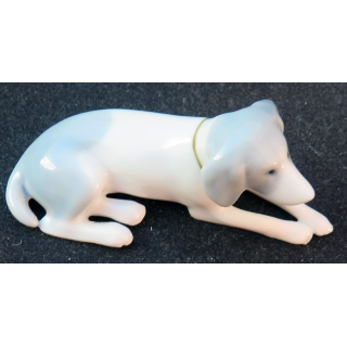 chien en céramique (3,5 x 7,5 cm)