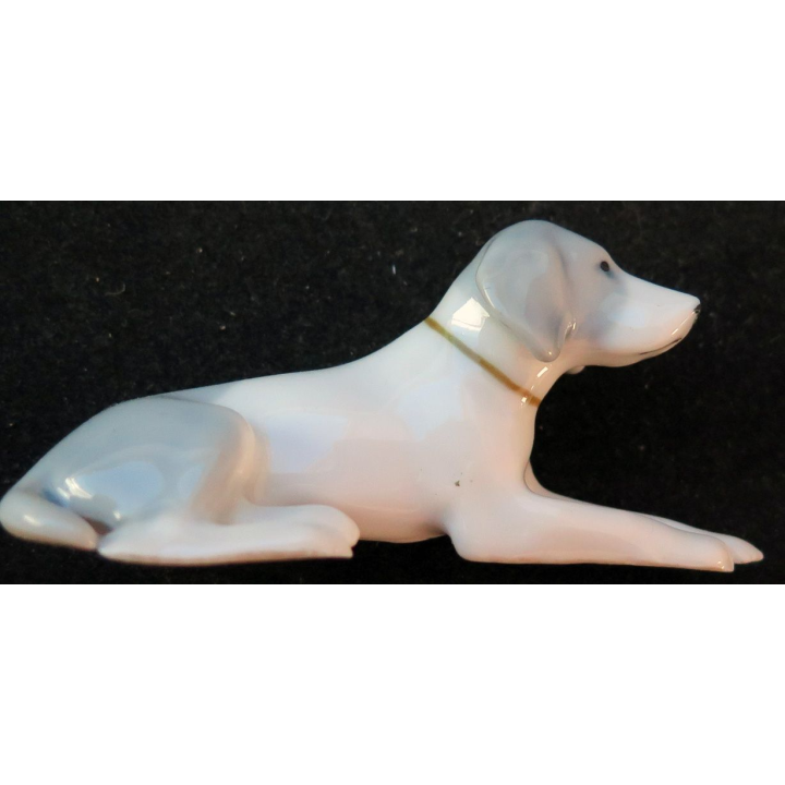 chien en céramique (3,5 x 7,5 cm)