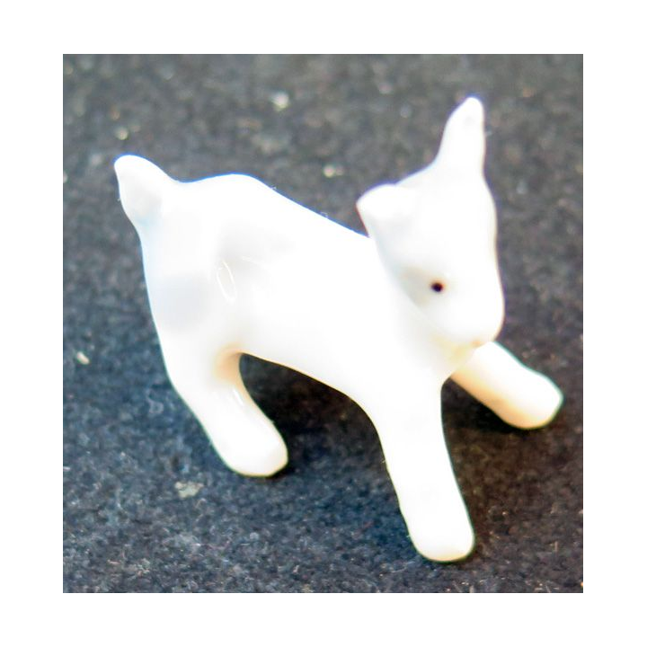 Lot de trois petits chevreaux (2 x 3,5 cm) (petits manques)