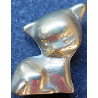 Petit chat en laiton (2,6 x 2,2 cm) 