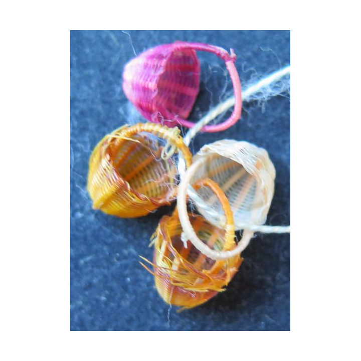 lot de 4 petits paniers en osier de 1,5 cmde hauteur