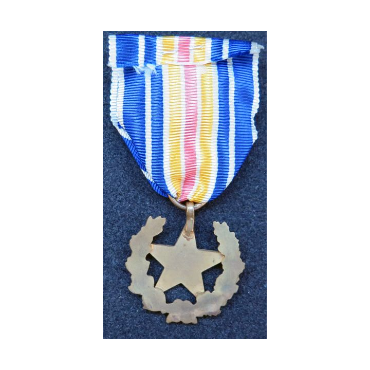 FRANCE : médaille des blessés 1° GM ruban neuf 1920