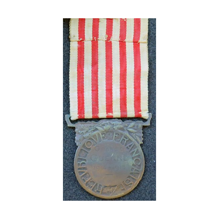 FRANCE : médaille commémorative de la guerre 1914-1918  en bronze