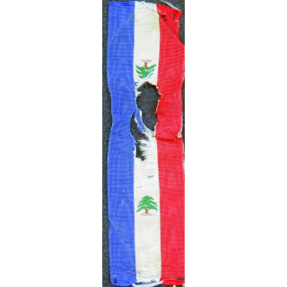 LIBAN : Ruban de l'Ordre du Mérite Libanais déchiré en son centre