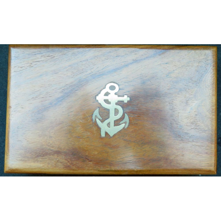 Boite marine en bois et laiton incrusté d'une ancre 17 x 9 x 4 cm