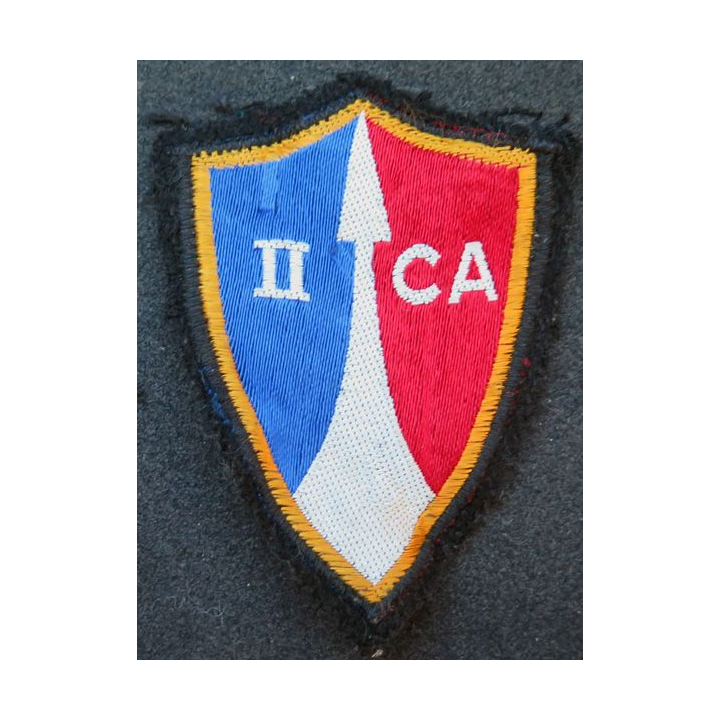 2° CA : insigne tissu du 2° Corps d'armée avec chiffre 