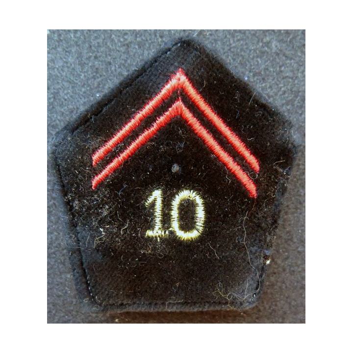 Soutache de col du 10° régiment du génie avec crochets en fils dorés