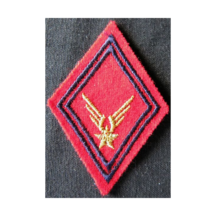 LOSANGE DE BRAS MODÈLE 45 : Modèle sous-officiers du GAOA ALAT (Artillerie) fil doré