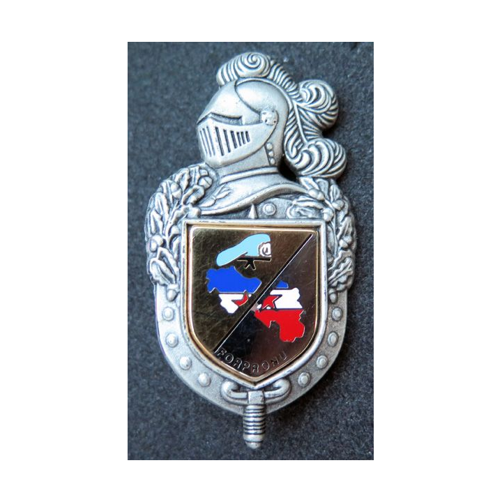 insigne métallique prévôté de la FORPRONU type 1 Boussemart H. 696