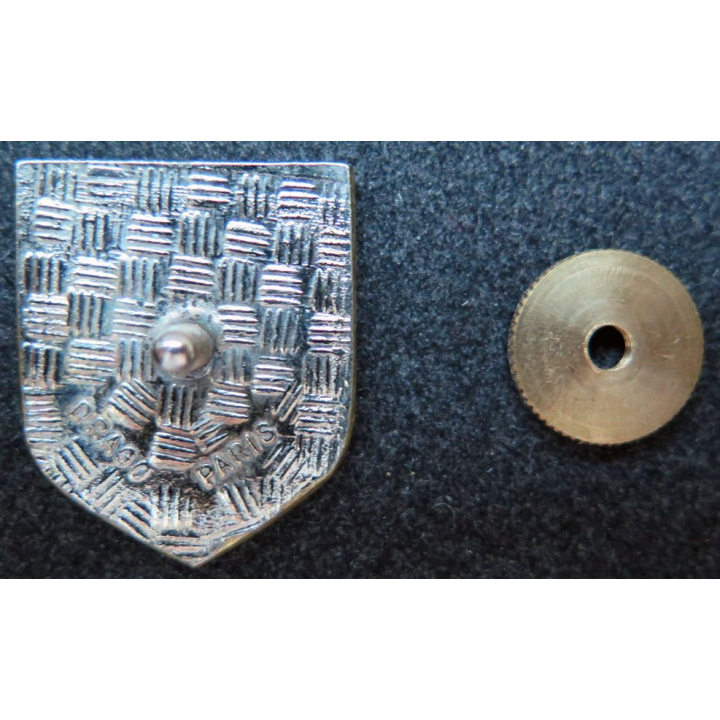 Insigne de la 1° LGI gendarmerie intervention écu Drago et plateau Drago H. 696