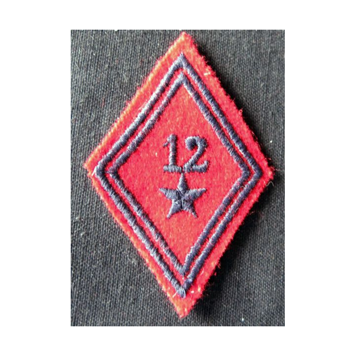 LOSANGE DE BRAS MODÈLE 45 : Ecusson troupe 12° régiment d'artillerie de division blindée