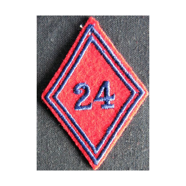LOSANGE DE BRAS MODÈLE 45 : Ecusson troupe 24° régiment d'artillerie