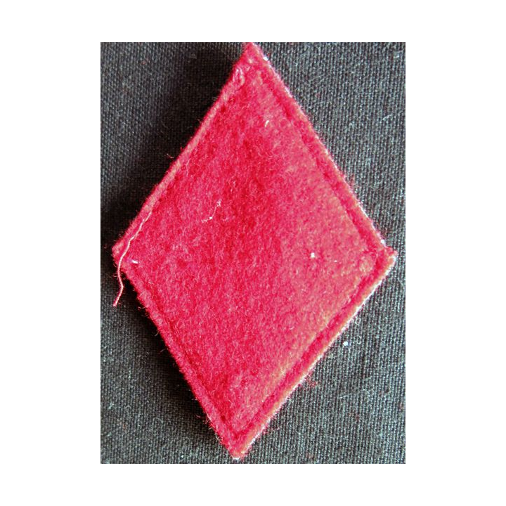 LOSANGE DE BRAS MODÈLE 45 : Ecusson troupe 57° régiment d'artillerie