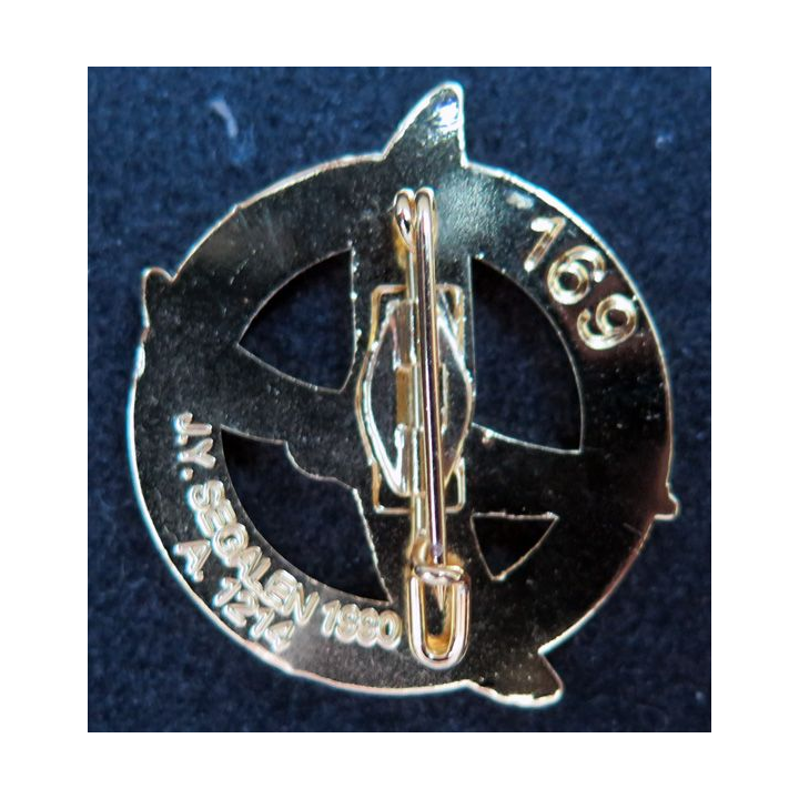 2° EV : insigne du 2° escadron en vol de fabrication J.Y.Ségalen A. 1214 n° 189
