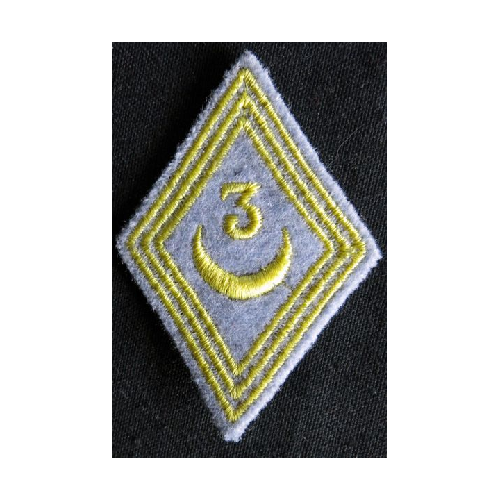 LOSANGE DE BRAS MODÈLE 45 : modèle troupe du 3° régiment de tirailleurs algériens