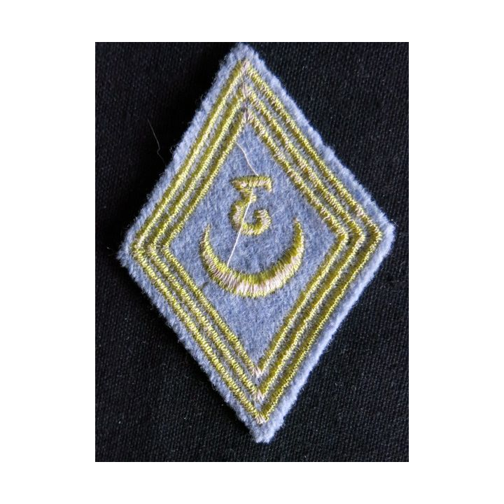 LOSANGE DE BRAS MODÈLE 45 : modèle troupe du 3° régiment de tirailleurs algériens