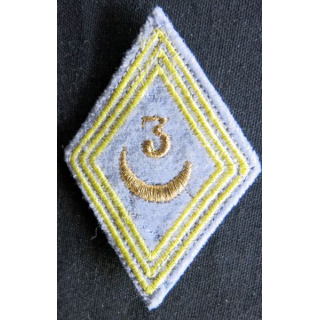 LOSANGE DE BRAS MODÈLE 45 : modèle sous officiers du 3° régiment de tirailleurs algériens