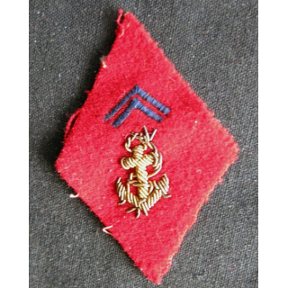 LOSANGE DE BRAS MODÈLE 45 : Ecusson modèle précoce pour officiers de l'artillerie de marine en cannetille