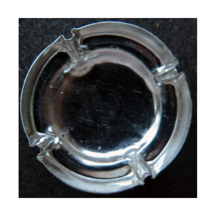 Capsule Muselet de champagne Pierre Mignon n° 197a blanc rayures or