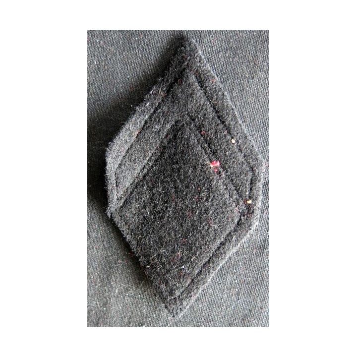 LOSANGE DE BRAS MODÈLE 45 : Écusson de maréchal des logis du 401° RAA régiment d'artillerie antiaérienne