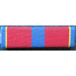 USA : Rappel de la médaille Naval Reserve Meritorious Service medal