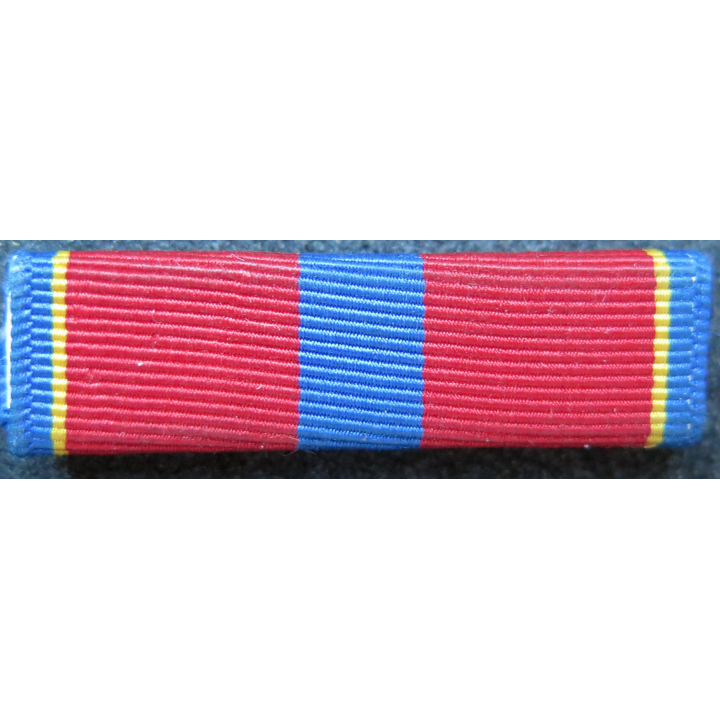USA : Rappel de la médaille Naval Reserve Meritorious Service medal