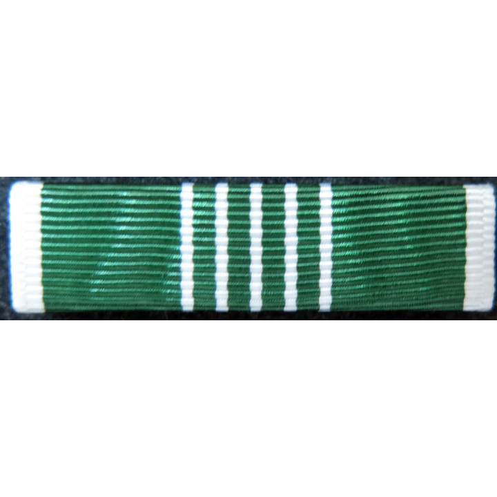 USA : Rappel de la médaille Army Commendation medal